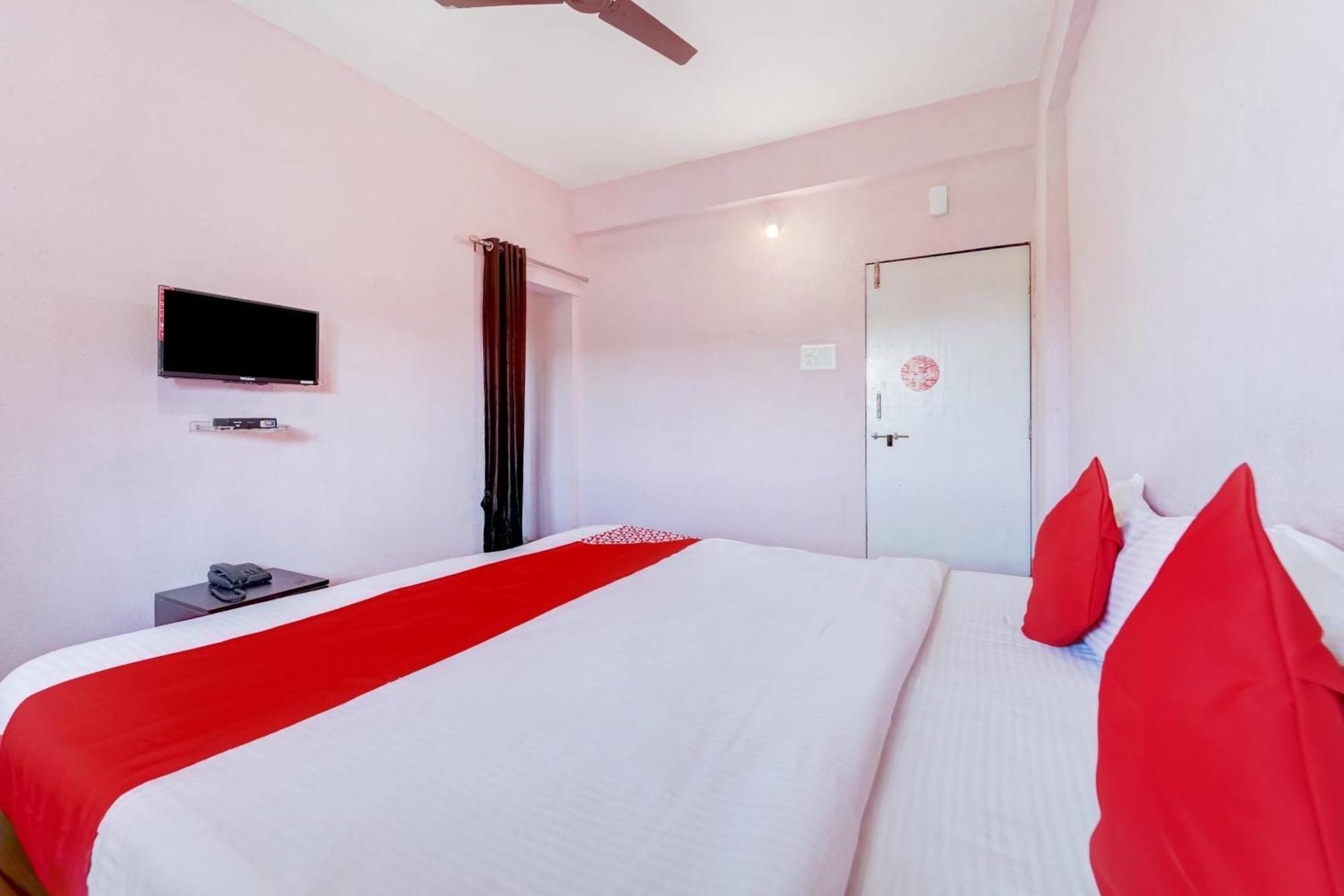 Hotel O Sai Residenci ロナバラ エクステリア 写真