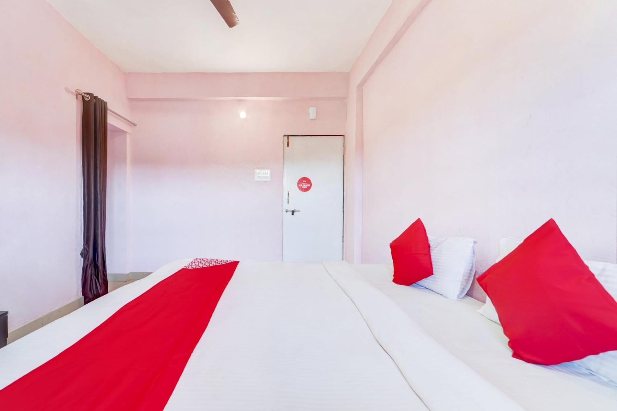 Hotel O Sai Residenci ロナバラ エクステリア 写真