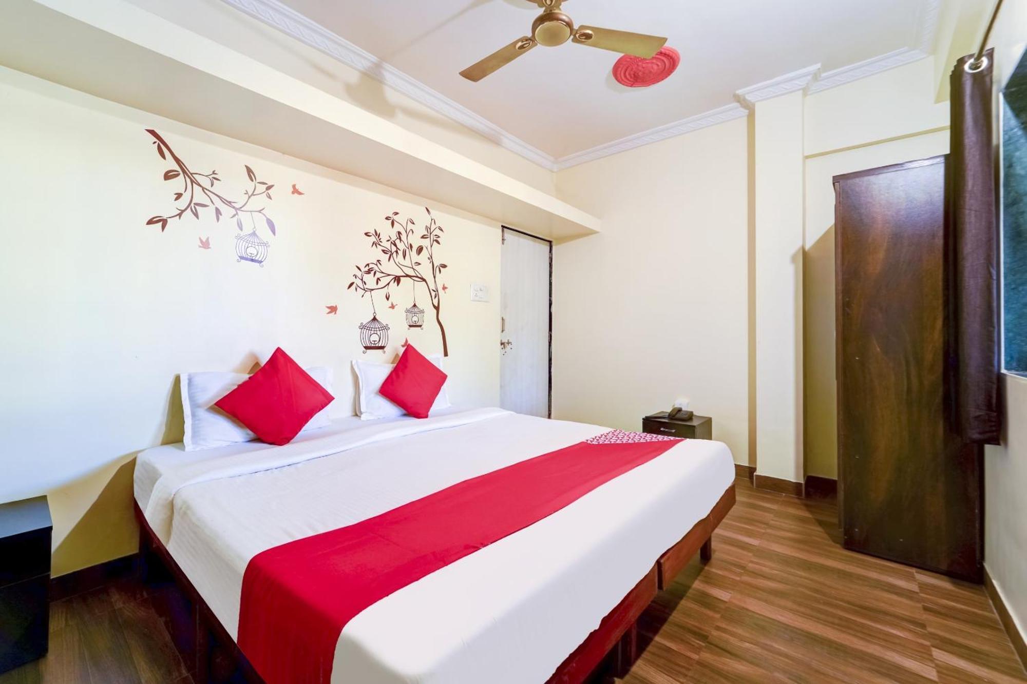 Hotel O Sai Residenci ロナバラ エクステリア 写真
